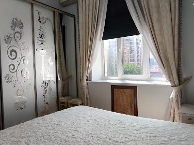 квартира за адресою Хрещатик вул. (Kreschatic), 23