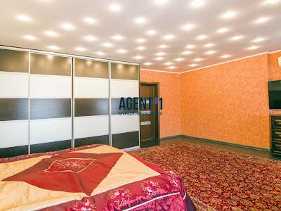 квартира за адресою Сонячна вул., 9