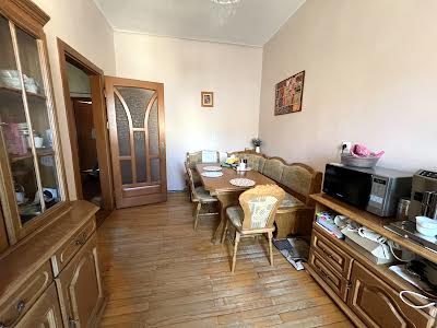 квартира за адресою Руська вул., 9