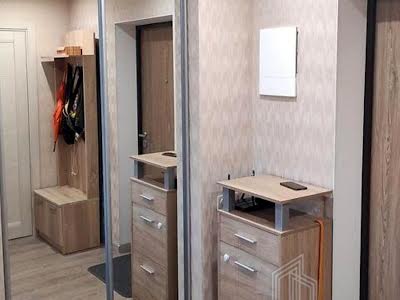 квартира за адресою Соломії Крушельницької вул., 13