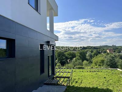 будинок за адресою Парникова вул., 5