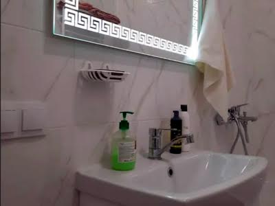 квартира за адресою Рея Бредбері вул., 2