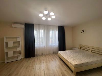 квартира за адресою Запорожця Петра вул., 26а