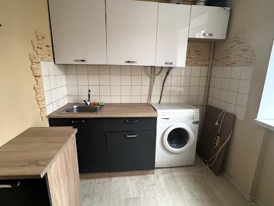 квартира за адресою Проспект миру, 6