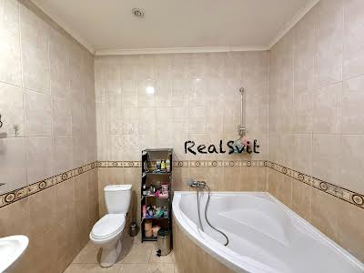 квартира за адресою Бессарабська пл., 7