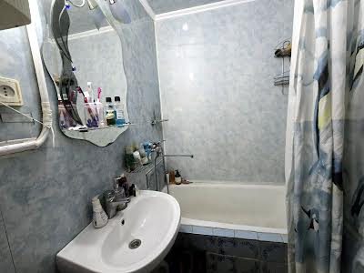 квартира за адресою Електронна вул., 68