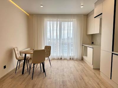квартира за адресою Студентська вул., 24