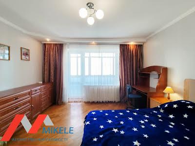 квартира за адресою Оноре де Бальзака вул., 4