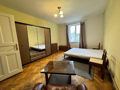 квартира за адресою Остапа Луцького вул., 20