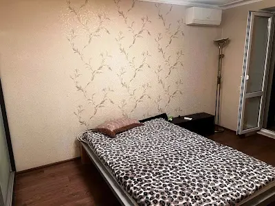 квартира за адресою Симиренка вул., 25-А