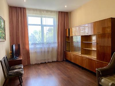 квартира по адресу Леси Украинки ул., 14