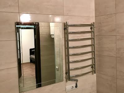квартира за адресою Софії Русової вул., 7Г