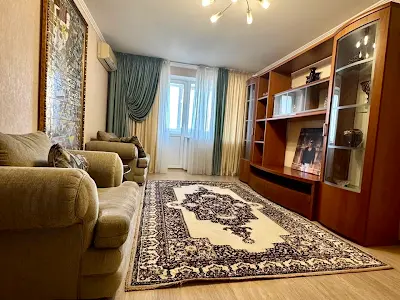 квартира за адресою Тополина вул., 14/1