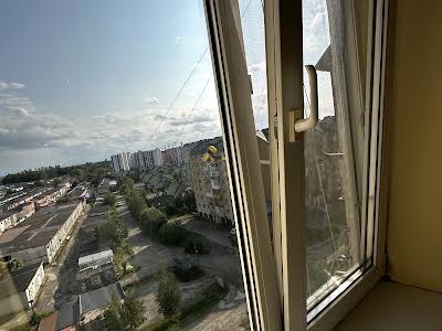 квартира за адресою Олександра Довженка вул., 9б