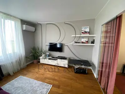 квартира по адресу Юності ул., 4
