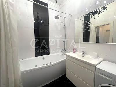 квартира за адресою Шота Руставелі вул., 44