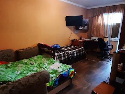 квартира за адресою Озерна вул., 16