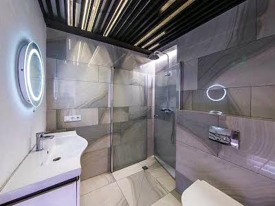 квартира за адресою Регенераторна вул., 4