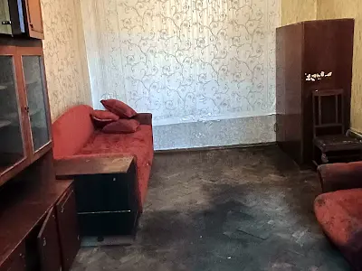 квартира за адресою Леоніда Каденюка просп. (Юрія Гагаріна), 18