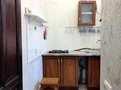 квартира за адресою Олександра Кониського вул. (Володарського), 10