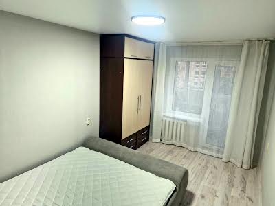 квартира за адресою Симиренка вул., 24-А