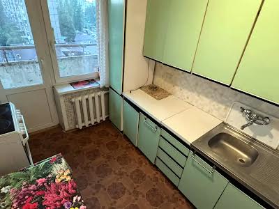 квартира по адресу Калиновая ул., 82