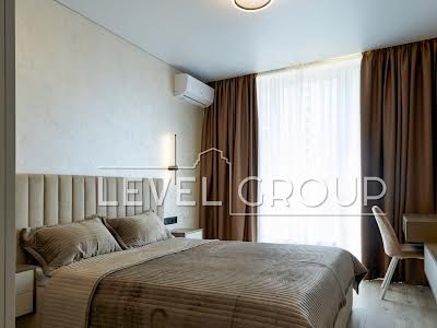 квартира за адресою Віктора Некрасова вул. (Північно-Сирецька), 8