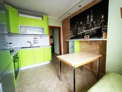 квартира за адресою Соборна вул., 46