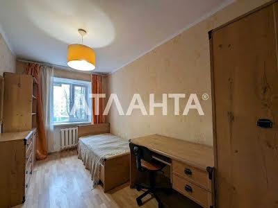 квартира за адресою Космонавтів вул., 7