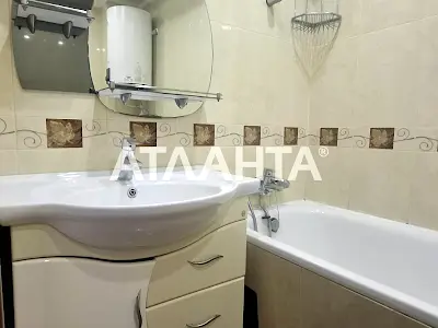квартира по адресу Генерала Петрова ул., 74/2