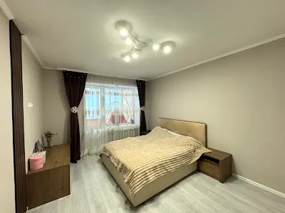 квартира за адресою Запорізька вул., 34