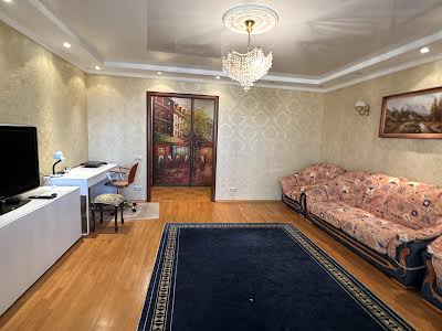квартира по адресу Дарницкий бульв., 8