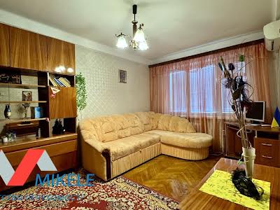 квартира за адресою Лейпцизька, 3