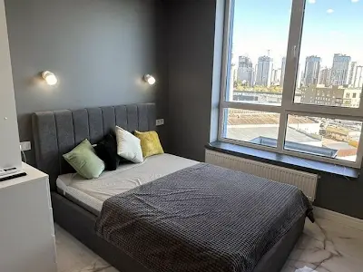 квартира за адресою Дніпровська набережна вул., 14