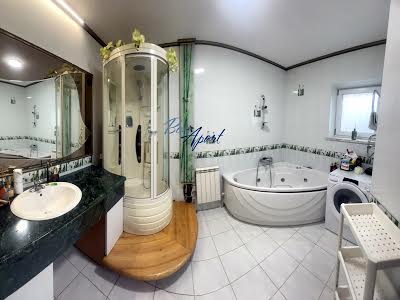 будинок за адресою Метрологічна вул., 75
