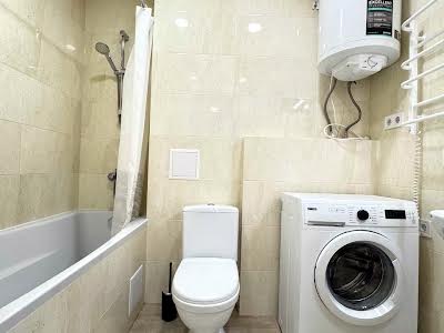 квартира за адресою Академіка Глушкова просп., 42