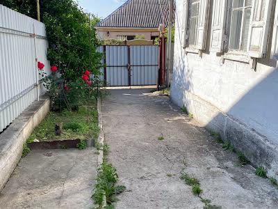 будинок за адресою Гвоздична вул., 45