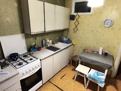 квартира за адресою Джерельна, 44