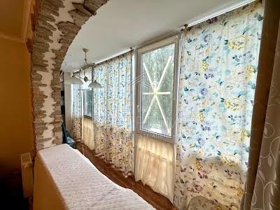 квартира по адресу Метрологическая ул., 113