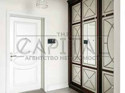 квартира за адресою Шота Руставелі вул., 44