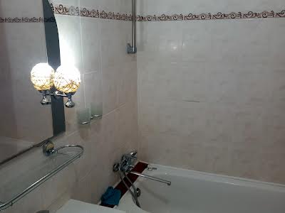 квартира за адресою Поштова вул. (Олександра Худякова), 3