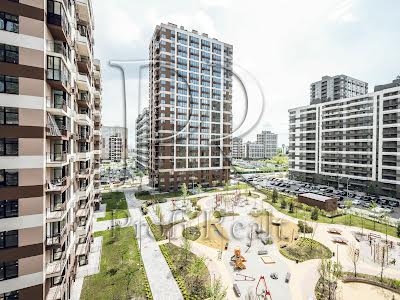 квартира за адресою Родини Крістерів вул., 16