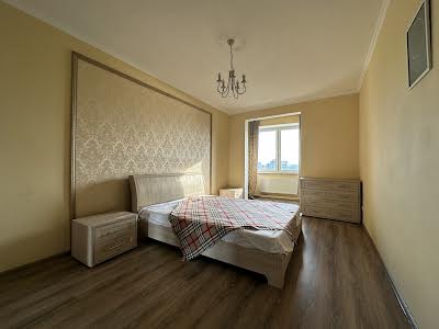 квартира по адресу Гетмана Мазепы ул., 72