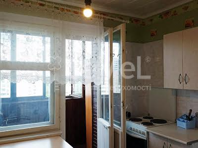 квартира за адресою Академіка Єфремова вул. (Командарма Уборевича), 21