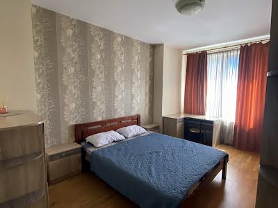 квартира за адресою Петра Панча вул., 10