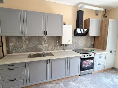 квартира за адресою Сімейна вул., 3