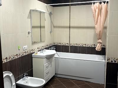 квартира за адресою Бориса Гмирі вул., 4