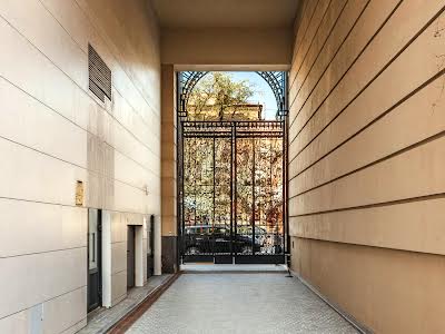 квартира за адресою Бульварно-Кудрявська вул. (Воровського), 17