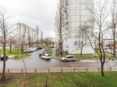 квартира по адресу Героев Днепра ул., 7