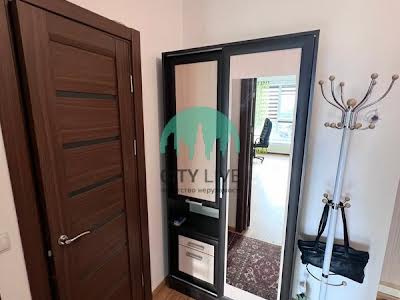 квартира за адресою Гетьмана Мазепи вул., 165б